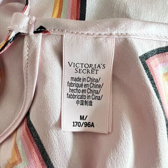 Victoria Secret LOVE Print Romper Size M - Picture 6 of 8